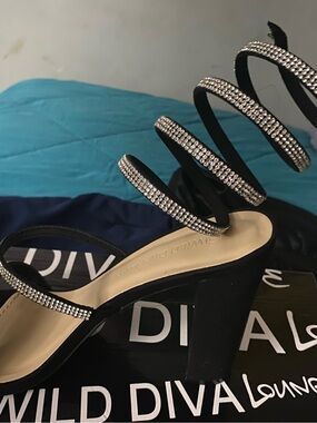 Wild Diva Black Rhinestone Spiral Strap Block Heel Sandals